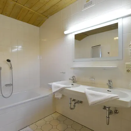 아파트 Haus Auermuehle 엘마우