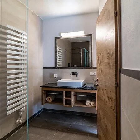 Haus Auermuehle * 엘마우