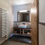 Haus Auermuehle * אלמאו
