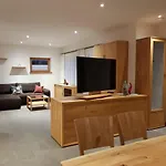 Haus Auermuehle Apartmán *